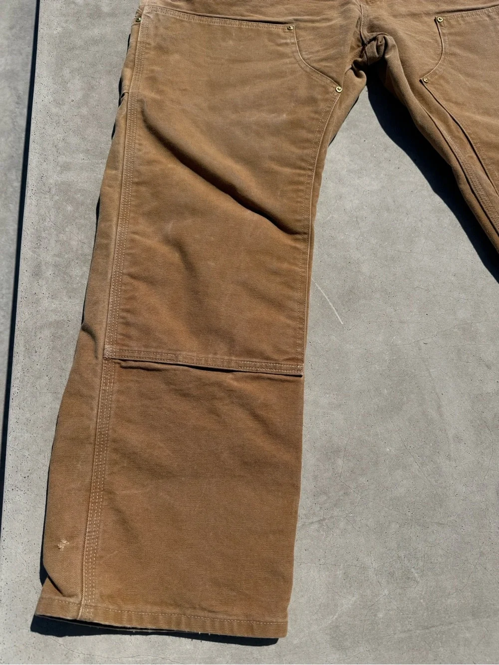Men's USA made Carhartt double knee Carpenter Work Pants in Brown